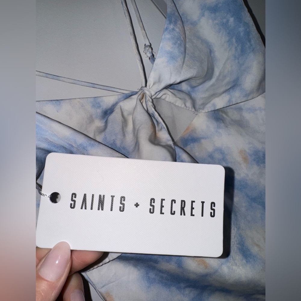 She Reigns Twist Bust Split Midi Dress US M - Picture 8 of 11